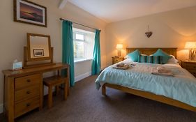 Host & Stay - Tulip Cottage